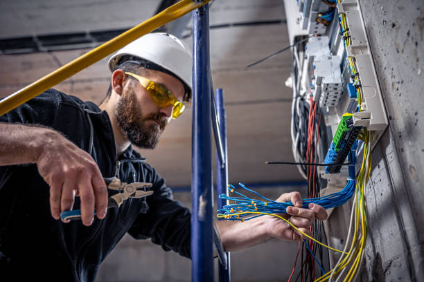 Best 24-Hour Electrician  in Coats Bend, AL