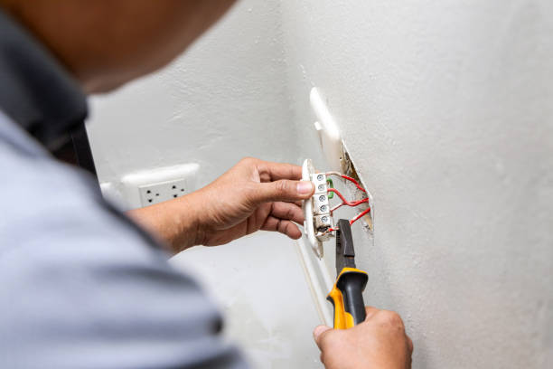 Best Residential Electrician Services  in Coats Bend, AL