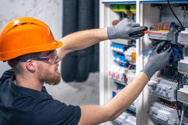 Best Emergency Electrician Near Me  in Coats Bend, AL